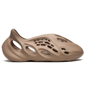 Adidas Yeezy Foam RNR Clay Taupe