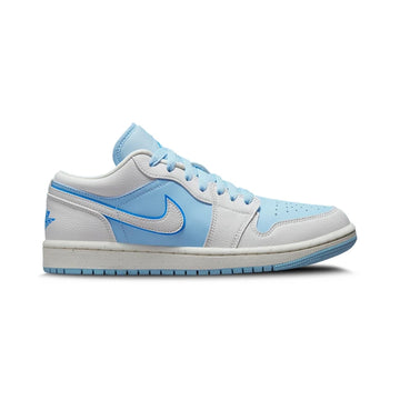 JORDAN 1 LOW SE REVERSE ICE BLUE (W)