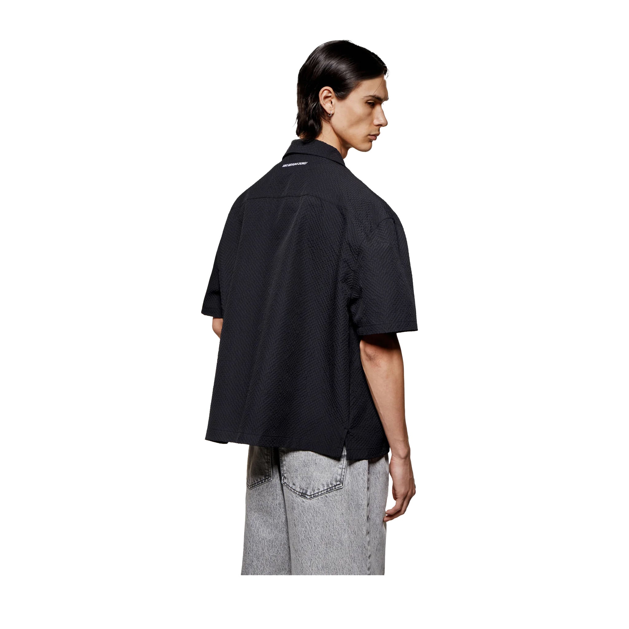 SEERSUCKER VACATION SHIRT - BLACK