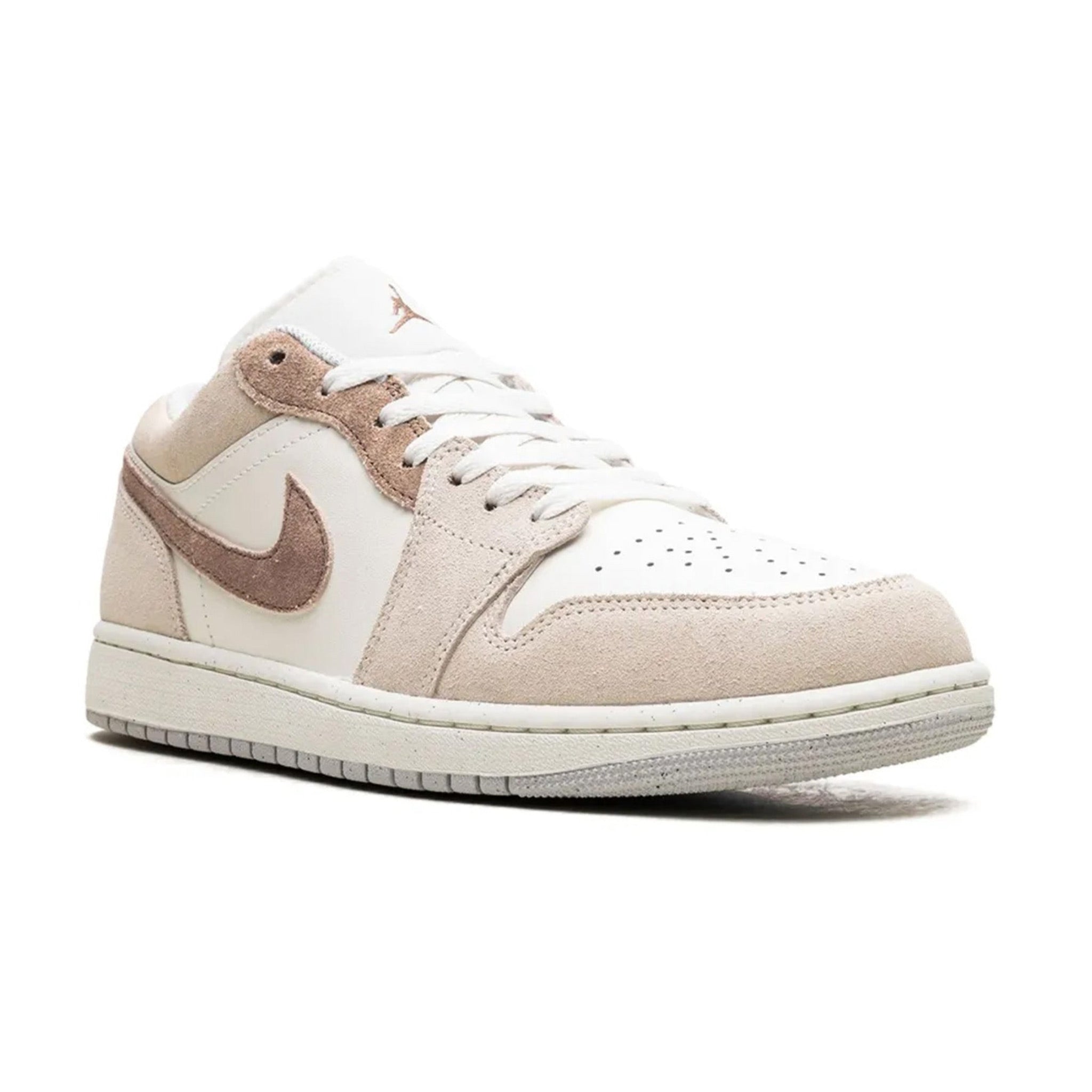 Jordan 1 Low SE Legend Light Brown