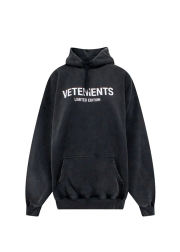 VETEMENTS FRONTAL LOGO HOODIE BLACK