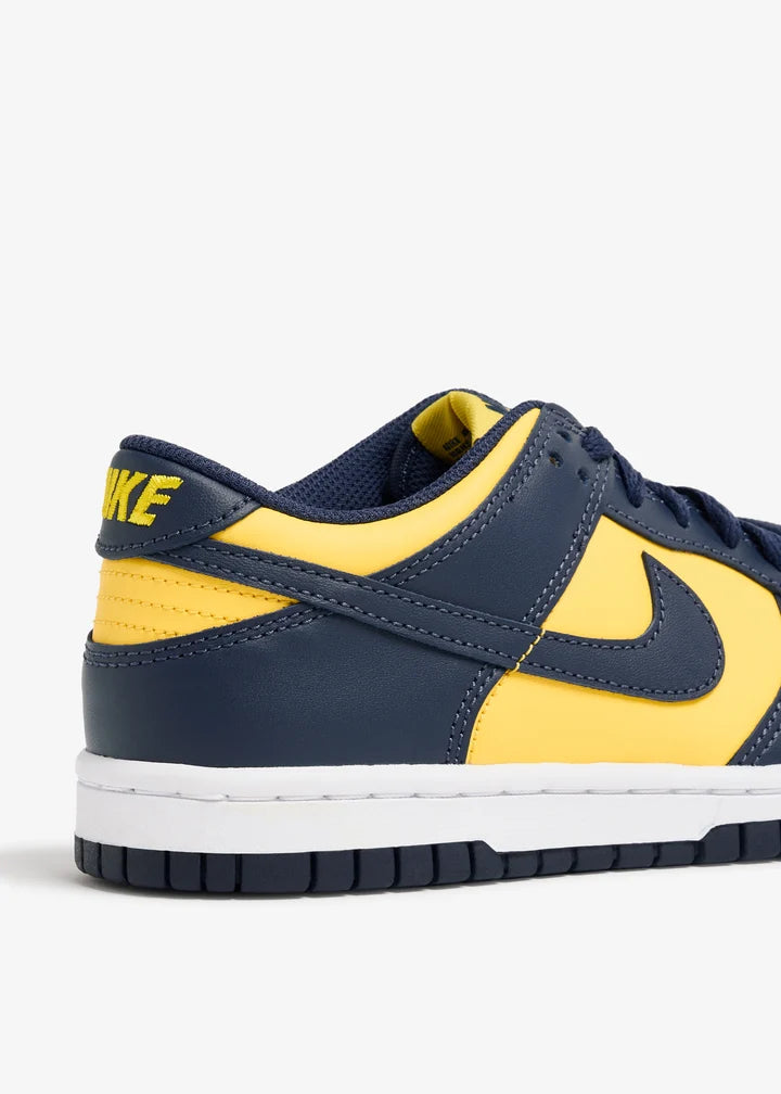 Dunk Low Varsity Maize Sneakers CW1590-700