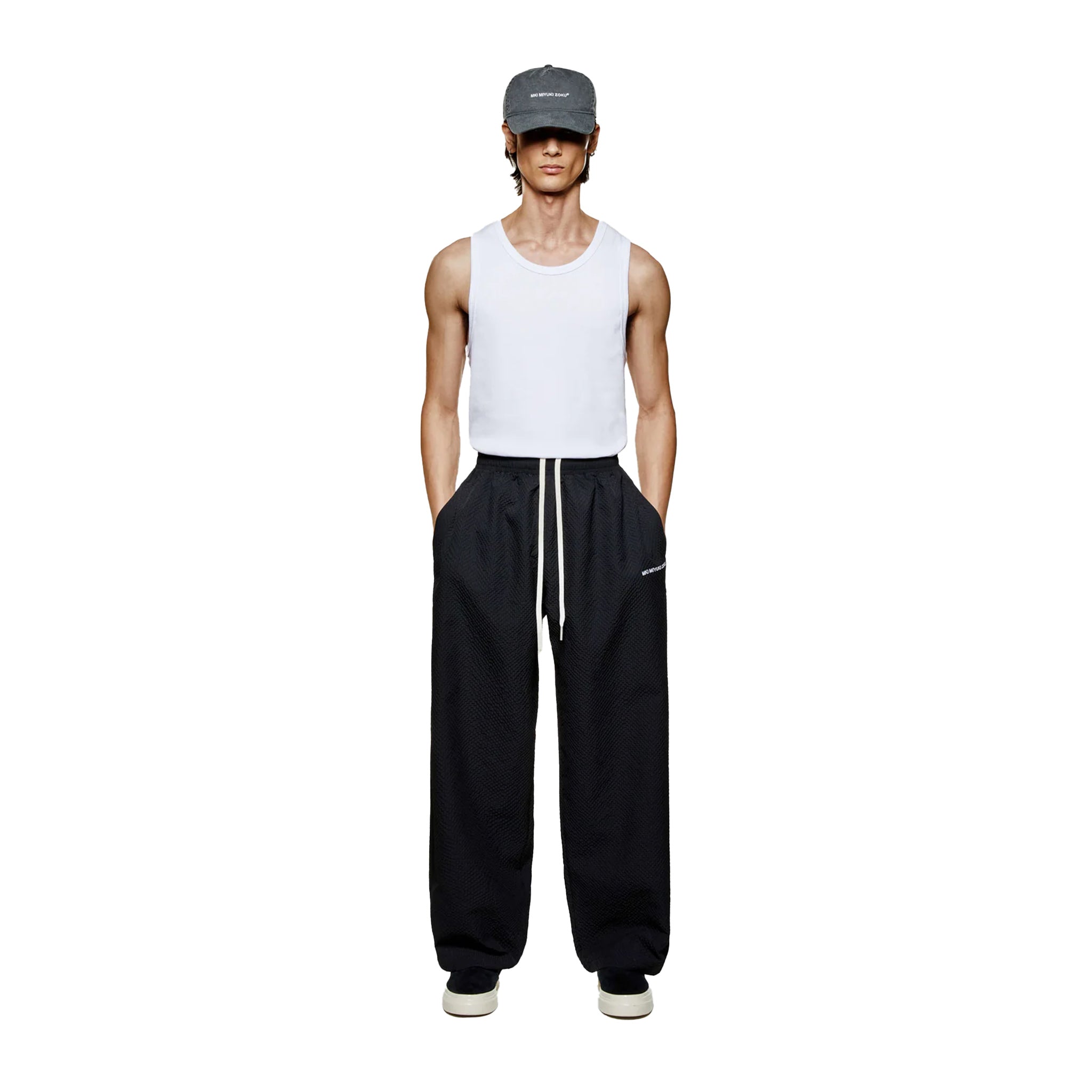 SEERCUCKER WIDE LEG TROUSERS - BLACK