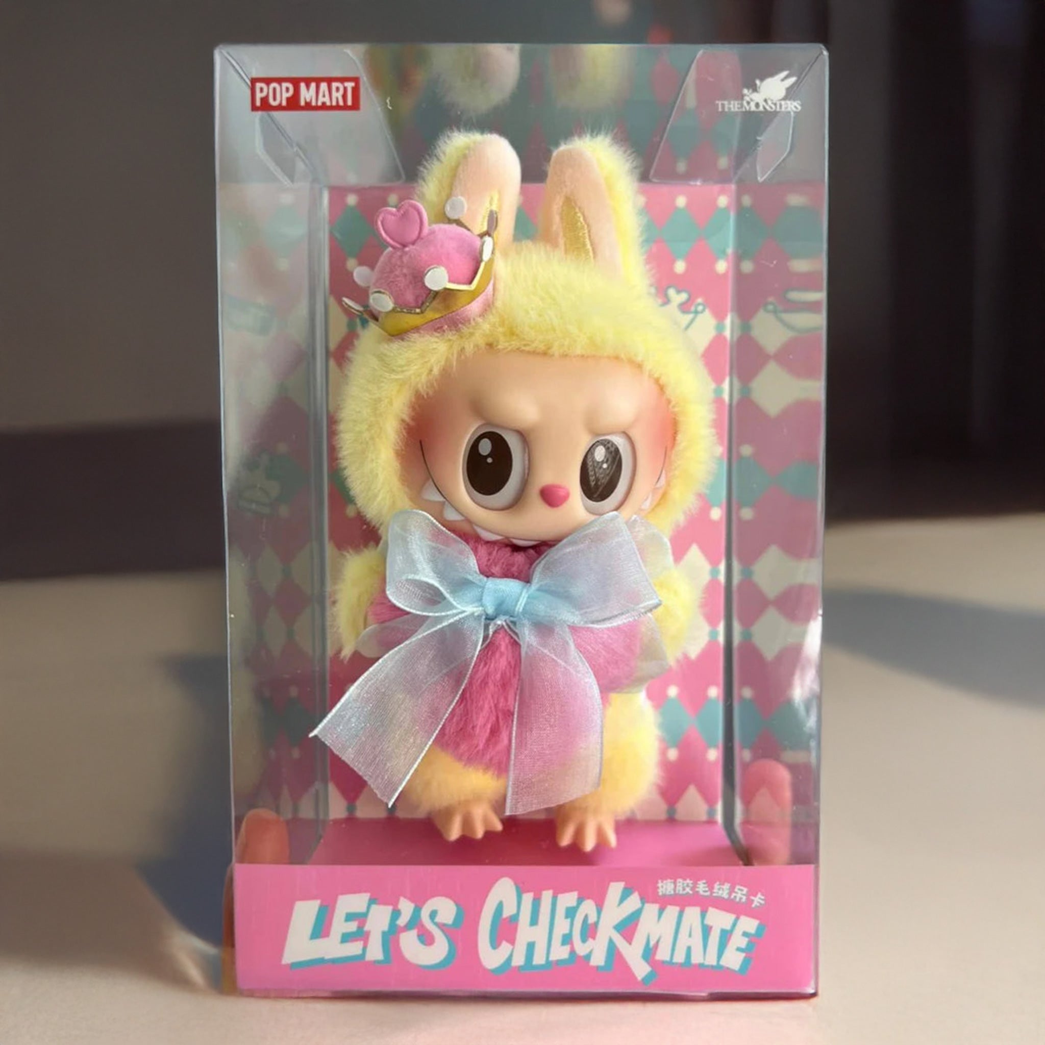 labubu lets checkmate queen special pendant